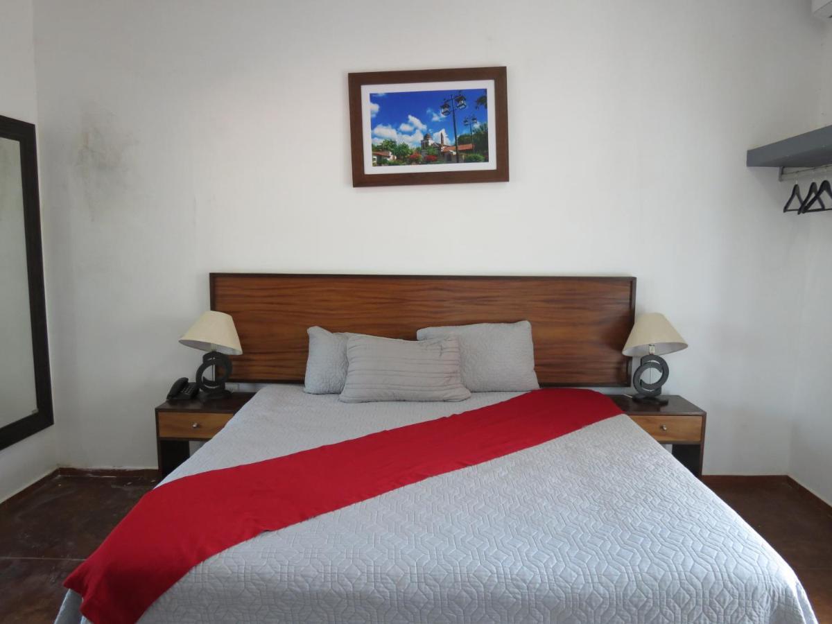 Los Suspiros Hotel Boutique By Rotamundos Comala Екстер'єр фото